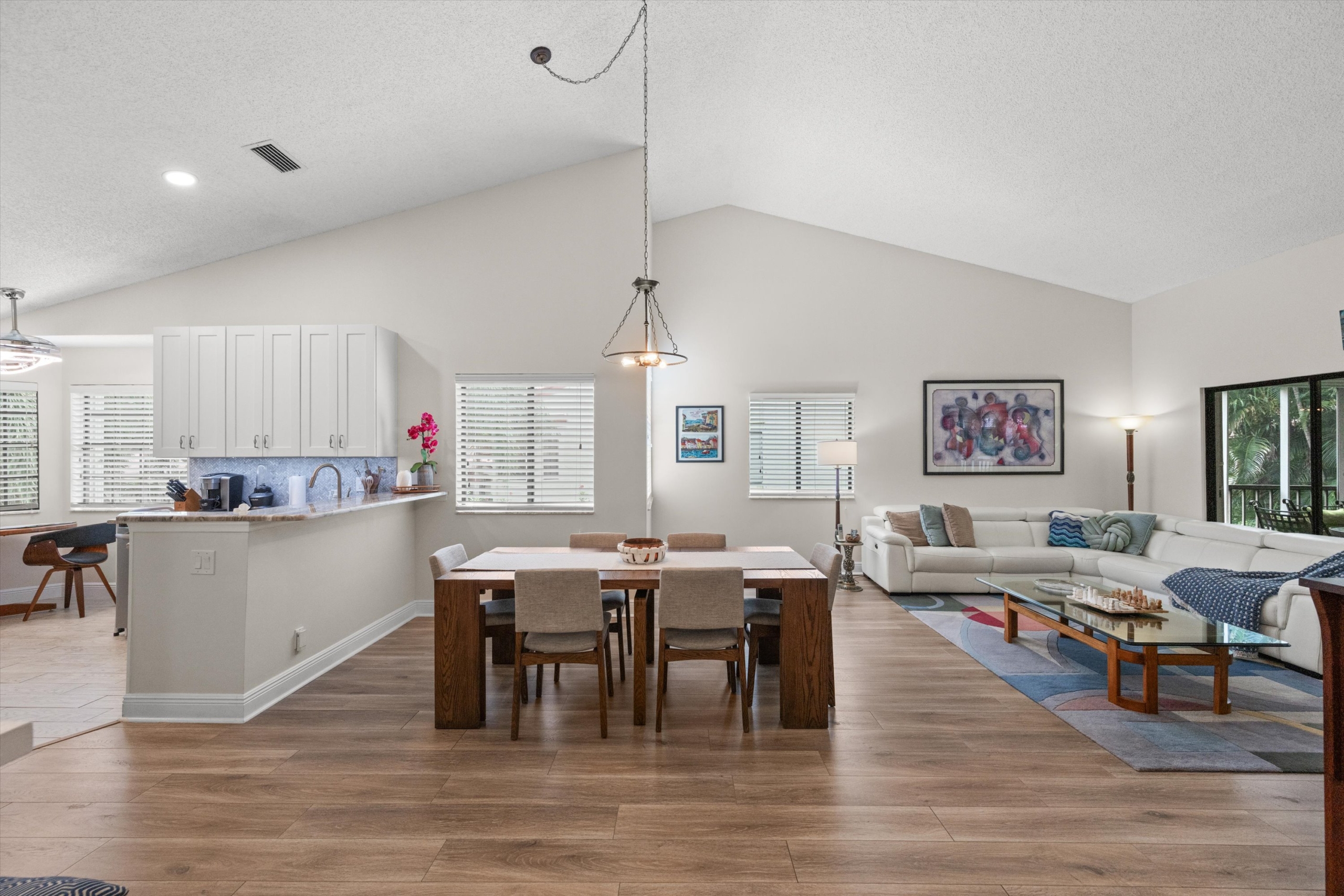 Living & Dining