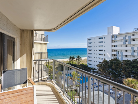 Hampton Beach Club Condo