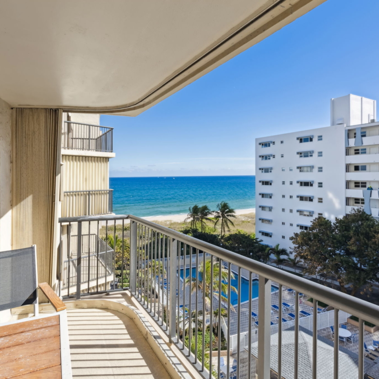 Hampton Beach Club Condo