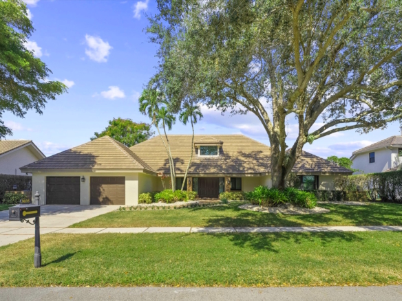 3035 Equestrian Drive Woodfield Hunt Club